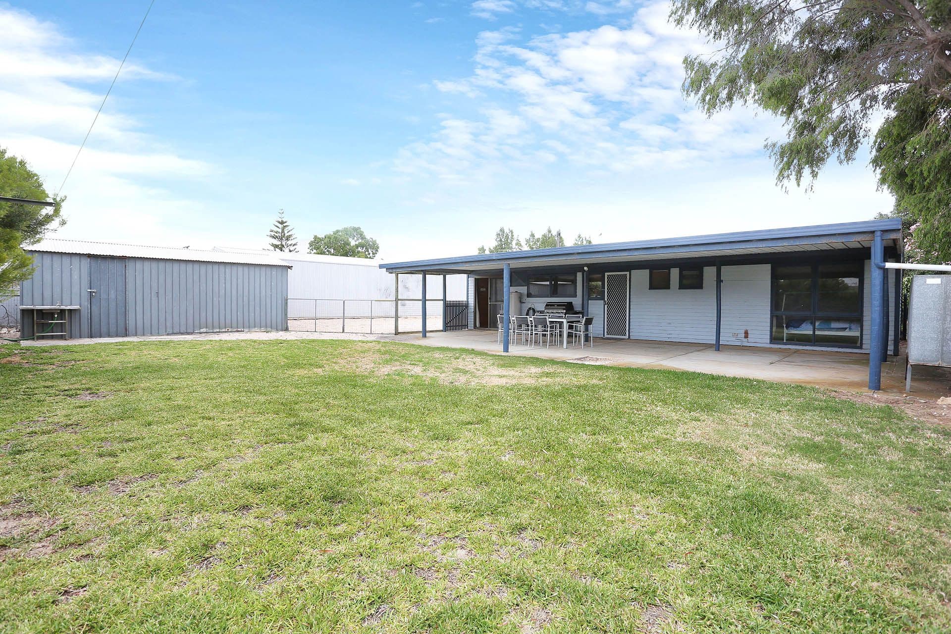 9 Luxmore Street, Port Vincent SA 5581, Port Vincent - Thumbnail 2