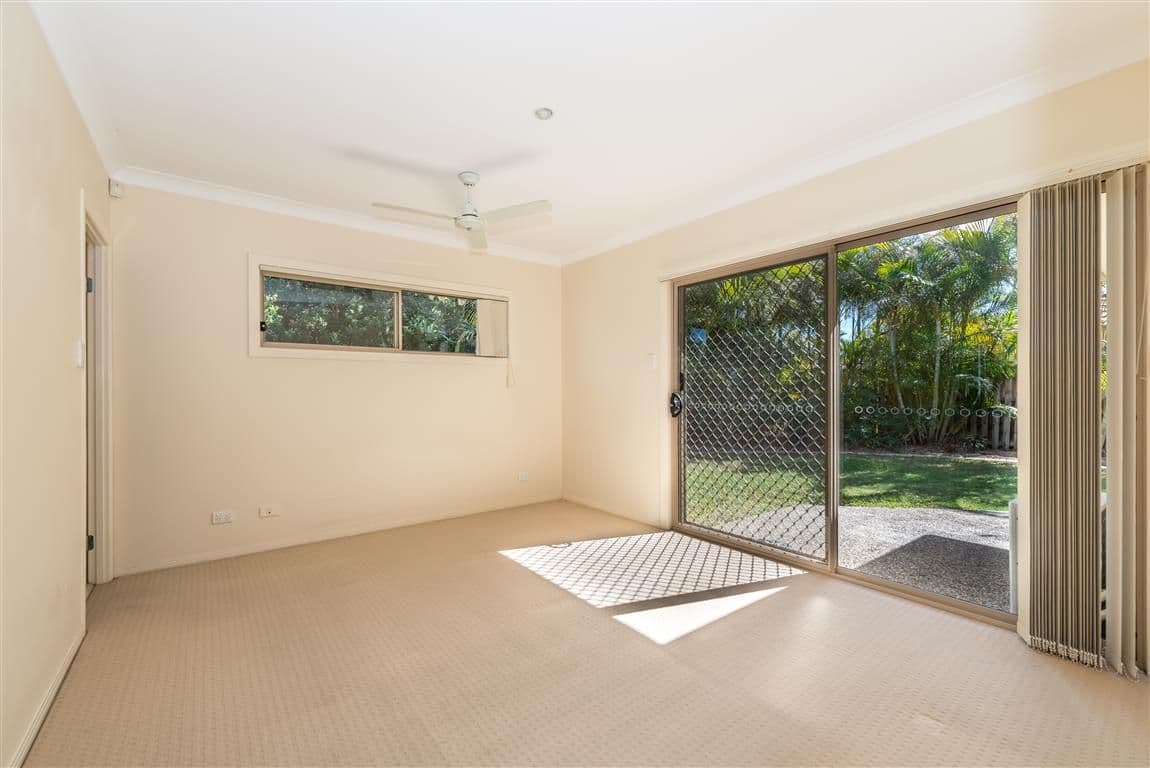 8 Maidenhead Court, OXENFORD QLD 4210, Oxenford - Thumbnail 6