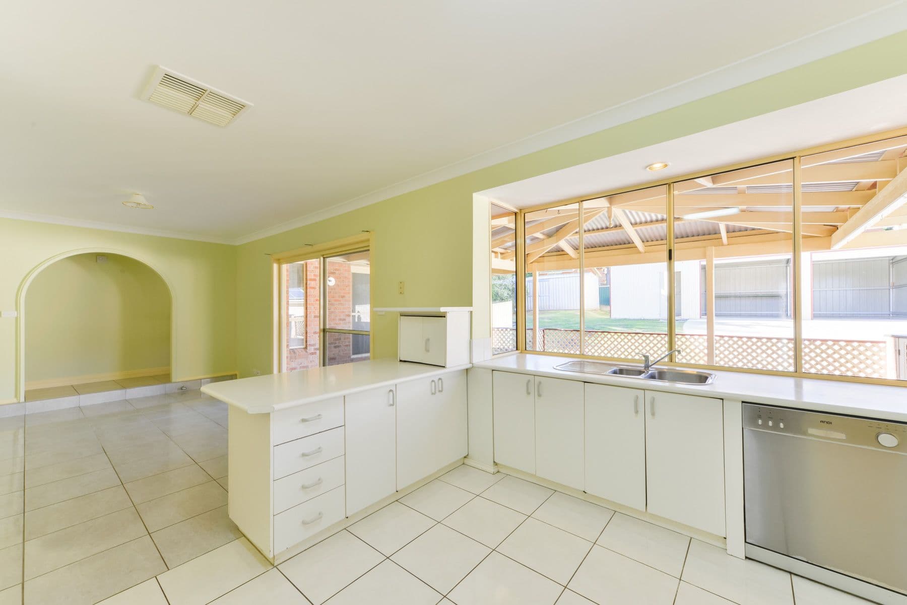 8 Brolga Way, Tamworth NSW 2340, Tamworth - Thumbnail 7