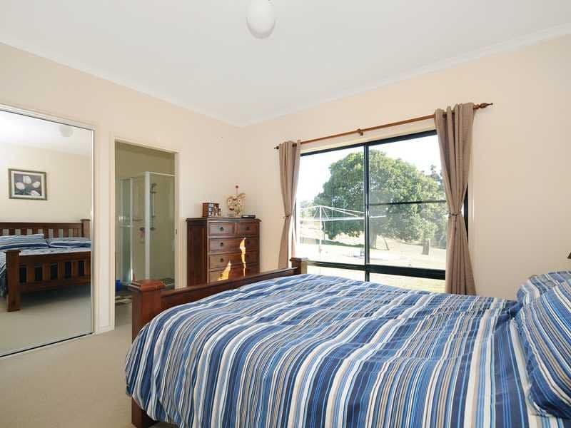 61 Hilltop Drive, GOWRIE JUNCTION QLD 4352, Gowrie Junction - Thumbnail 6