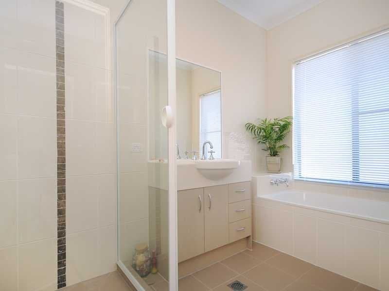 61 Hilltop Drive, GOWRIE JUNCTION QLD 4352, Gowrie Junction - Thumbnail 8