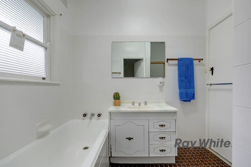 95 Pennant Parade, Epping - Thumbnail 4