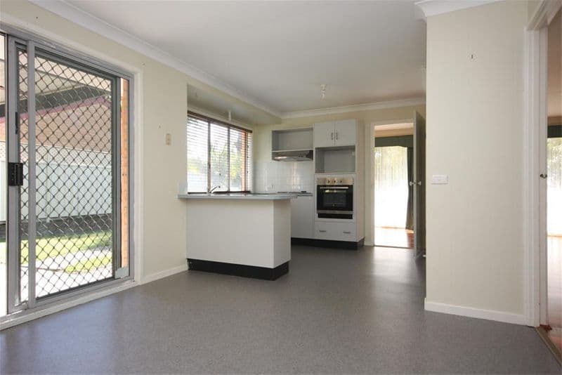 22 Kallaroo Road, BRIGHTWATERS NSW 2264, Brightwaters - Thumbnail 5