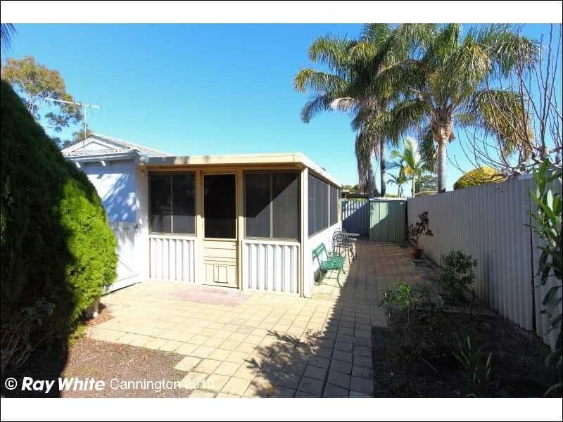 9 Manley Street, CANNINGTON WA 6107, Cannington - Thumbnail 4