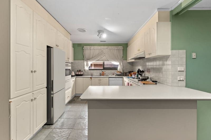 86 Charles Green Avenue, Endeavour Hills - Thumbnail 4