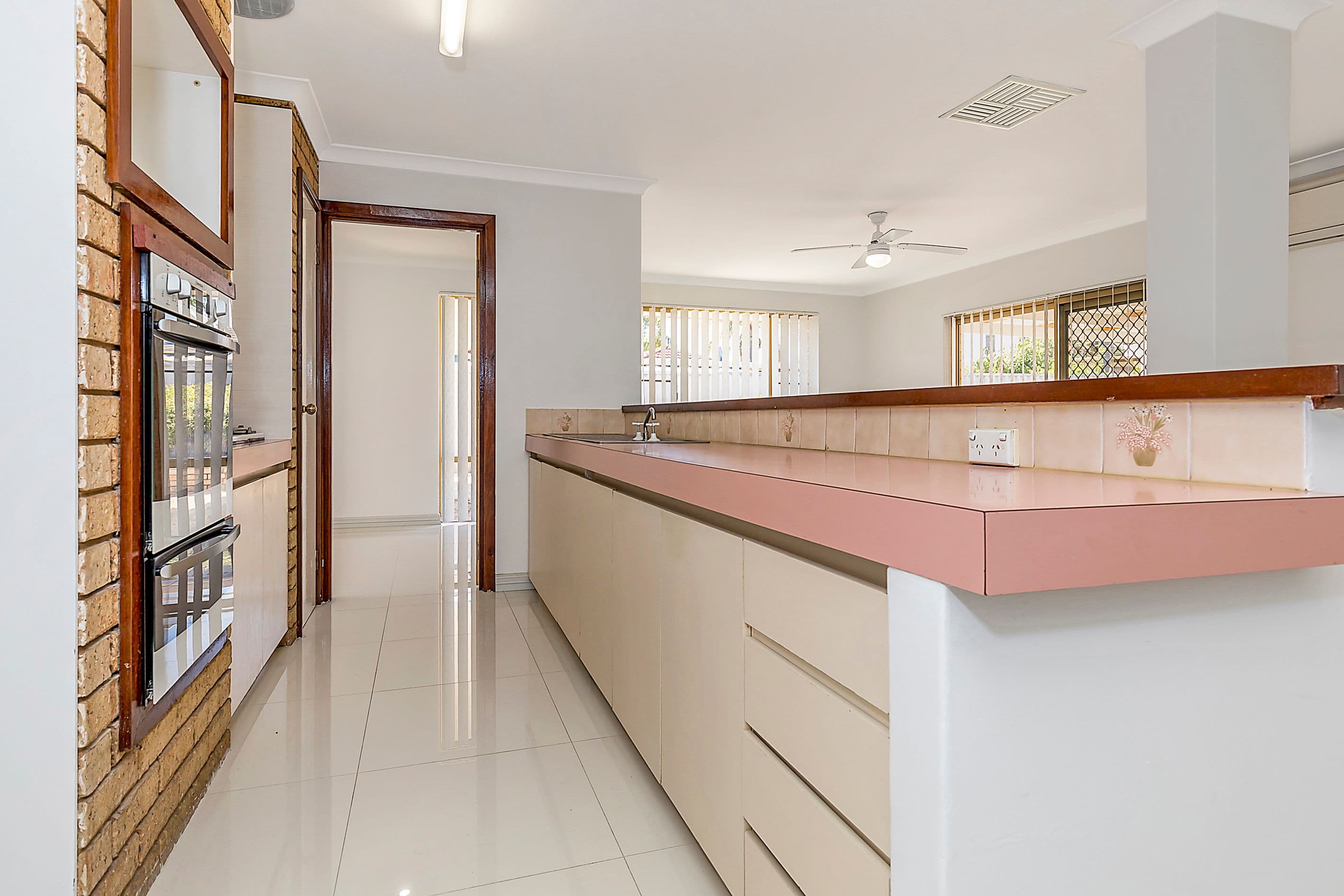 11 Picton Terrace, Alexander Heights WA 6064, Alexander Heights - Thumbnail 4