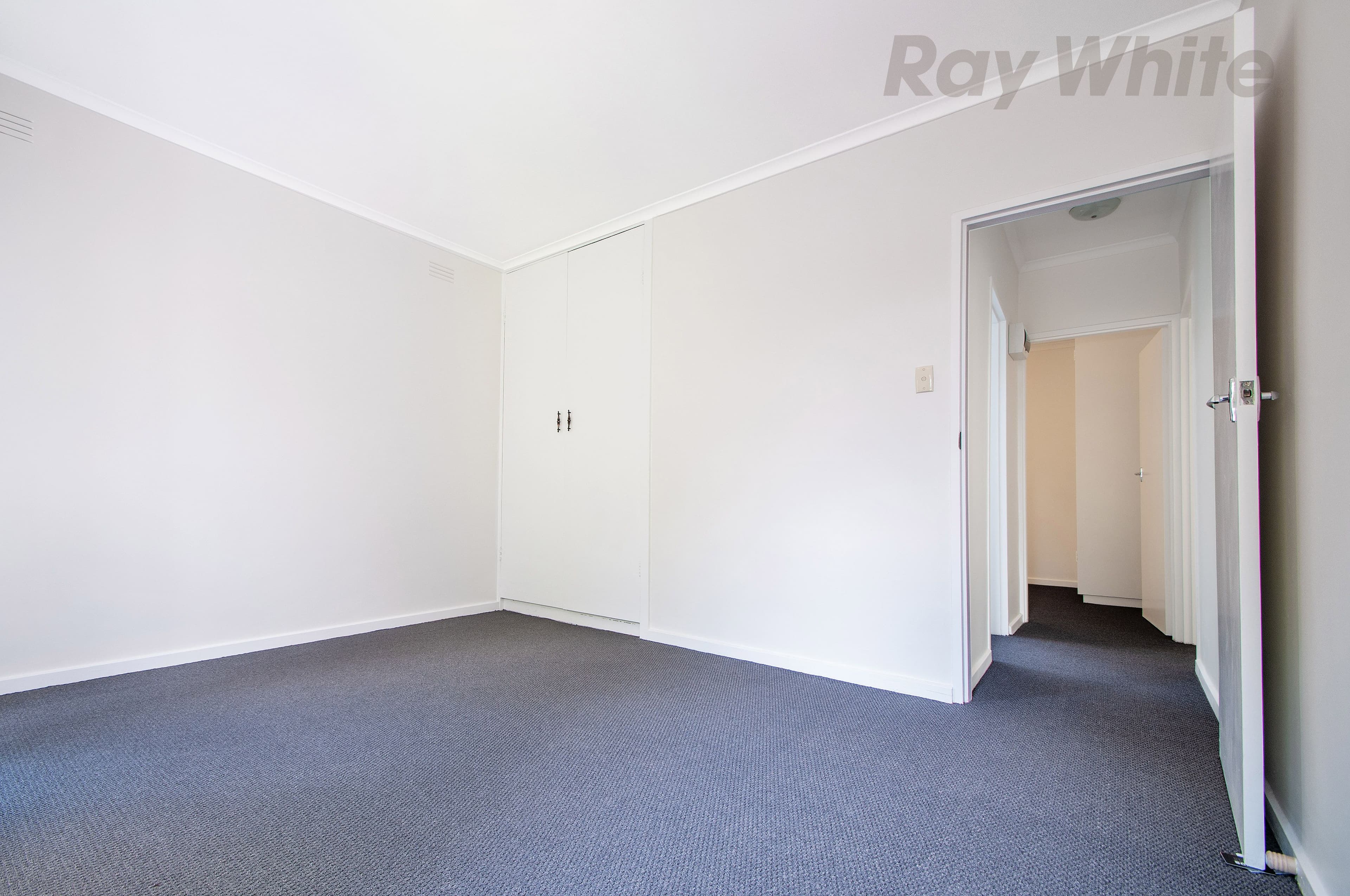 62 Surrey Road East, Croydon VIC 3136, Croydon - Thumbnail 5