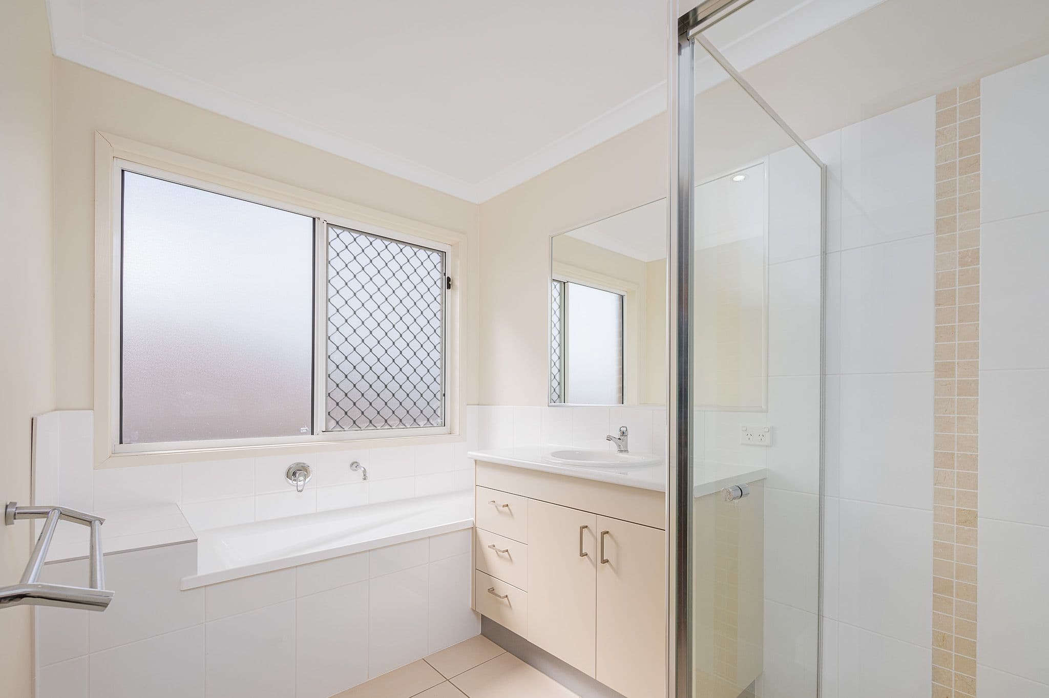 11 Blaxland Court, Glen Eden QLD 4680, Glen Eden - Thumbnail 6