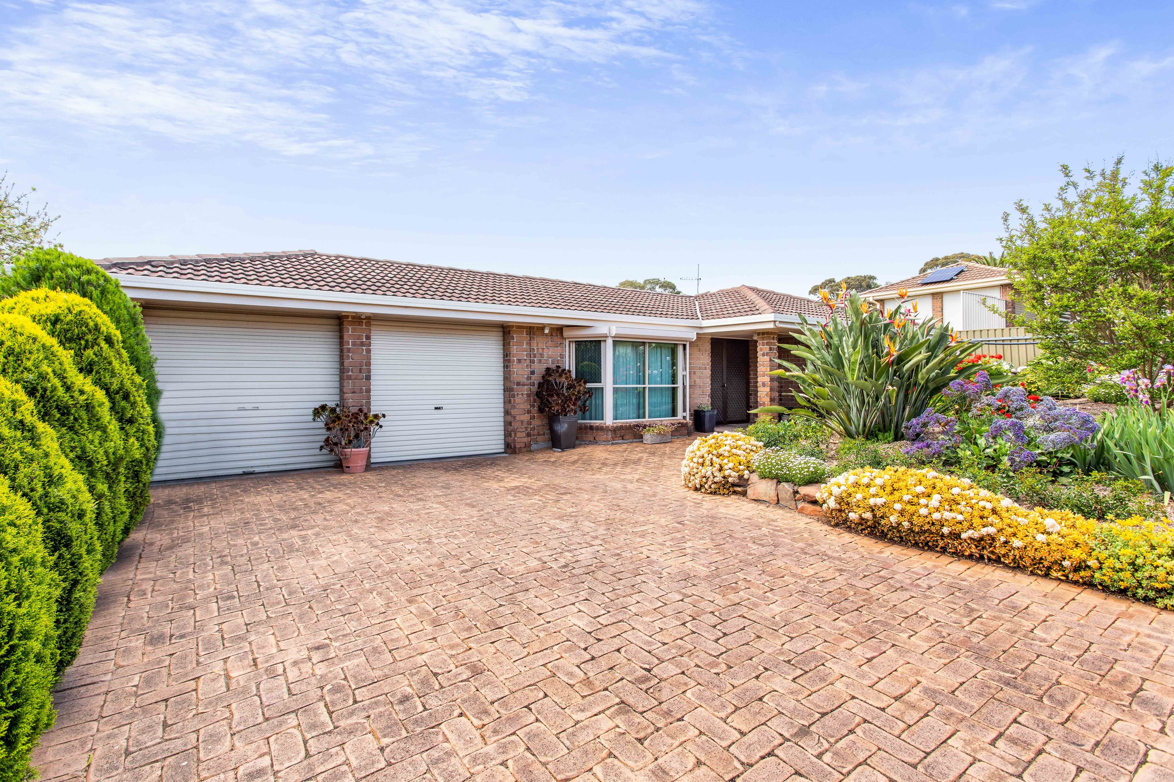 15 Greenfield Rise, Aberfoyle Park SA 5159, Aberfoyle Park - Thumbnail 2