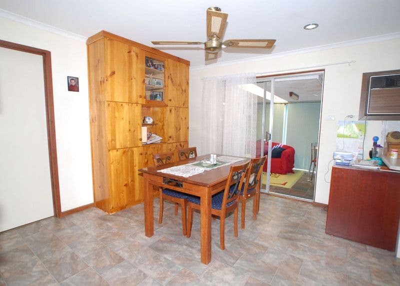 17 Blacker Road, ALDINGA BEACH SA 5173, Aldinga Beach - Thumbnail 4