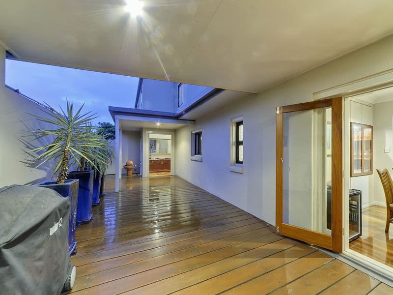 104 Fifth Avenue, BALMORAL QLD 4171, Balmoral - Thumbnail 3