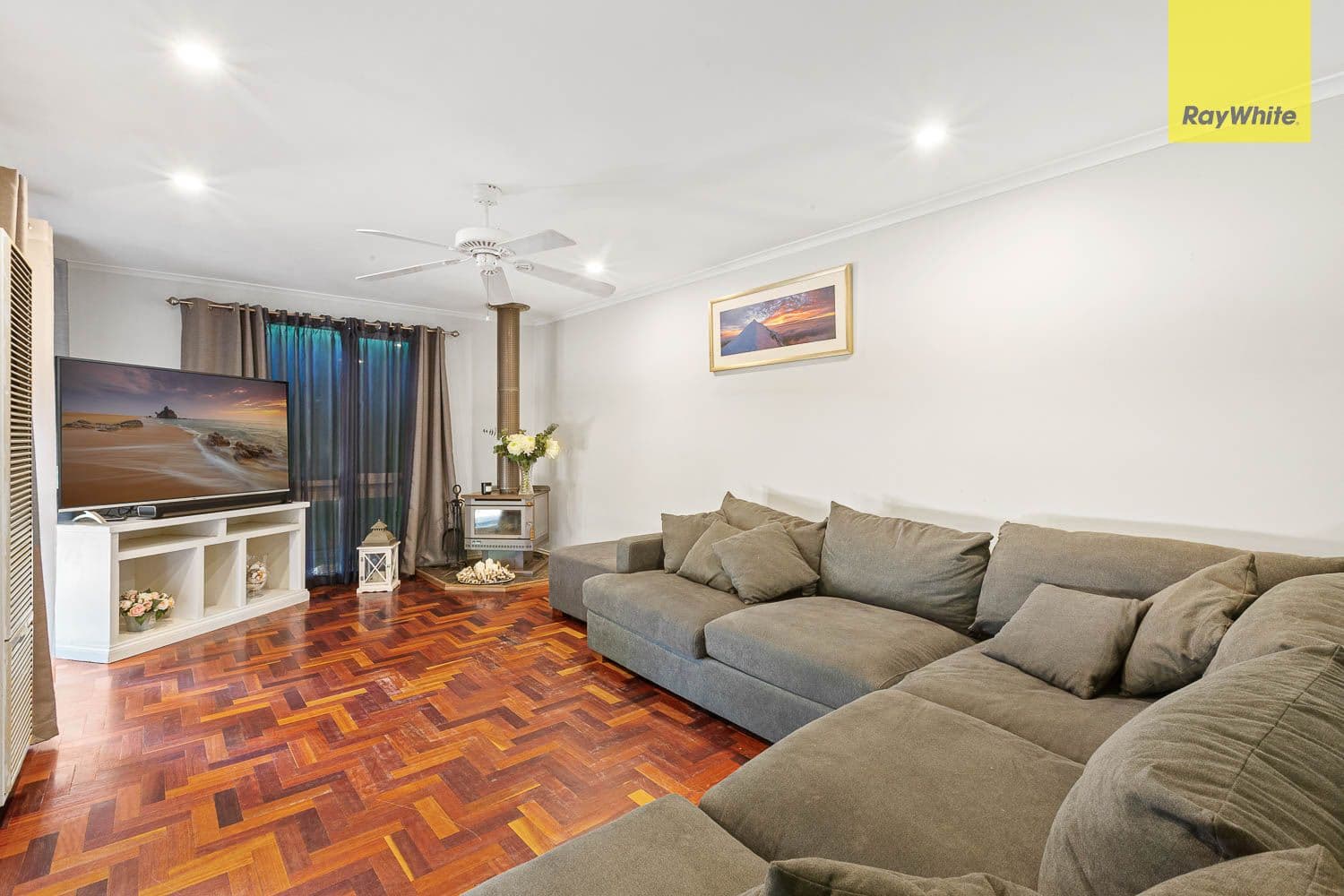 6 Beresford Crescent, Darley VIC 3340, Darley - Thumbnail 4