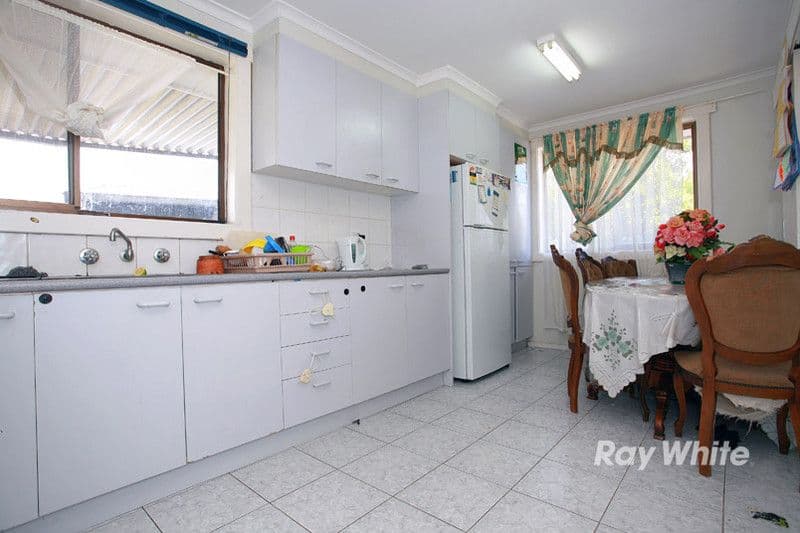 1 Goodman Drive, NOBLE PARK VIC 3174, Noble Park - Thumbnail 2