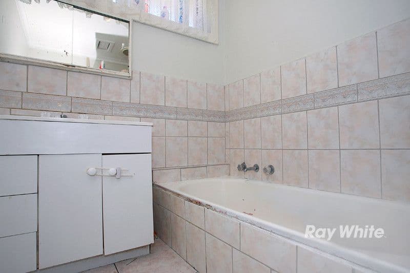1 Goodman Drive, NOBLE PARK VIC 3174, Noble Park - Thumbnail 4