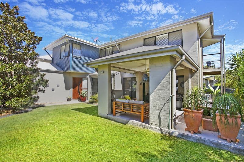 18 McPherson Road, SINNAMON PARK QLD 4073, Sinnamon Park - Image 1