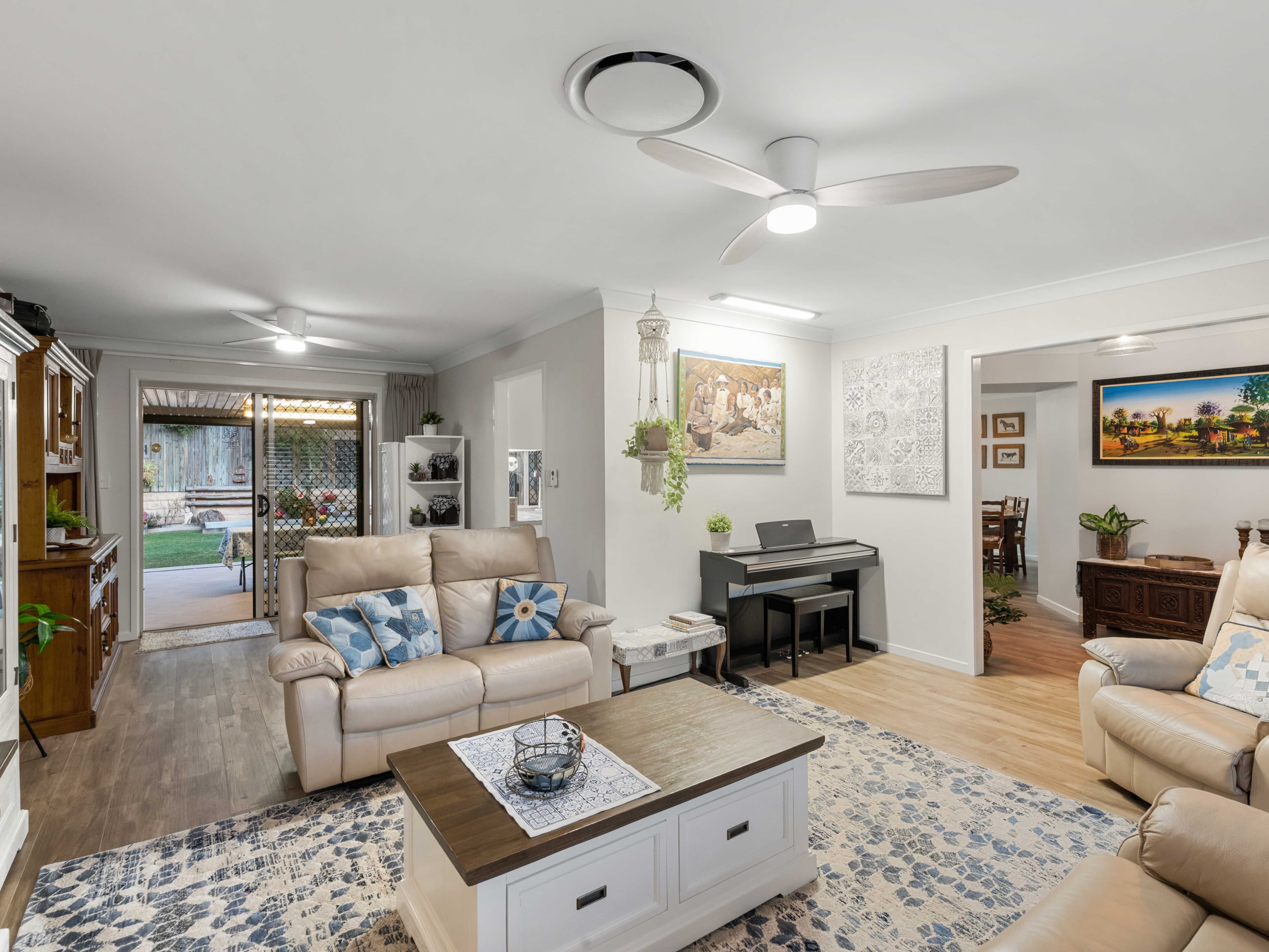 104 Glenfield Street, Parkinson QLD 4115, Parkinson - Thumbnail 2