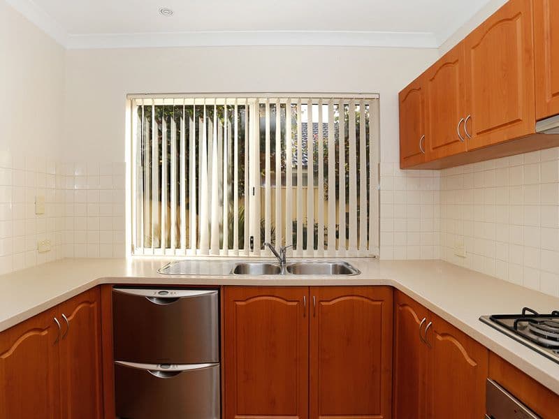 28 Worner Crescent, KARRINYUP WA 6018, Karrinyup - Thumbnail 6