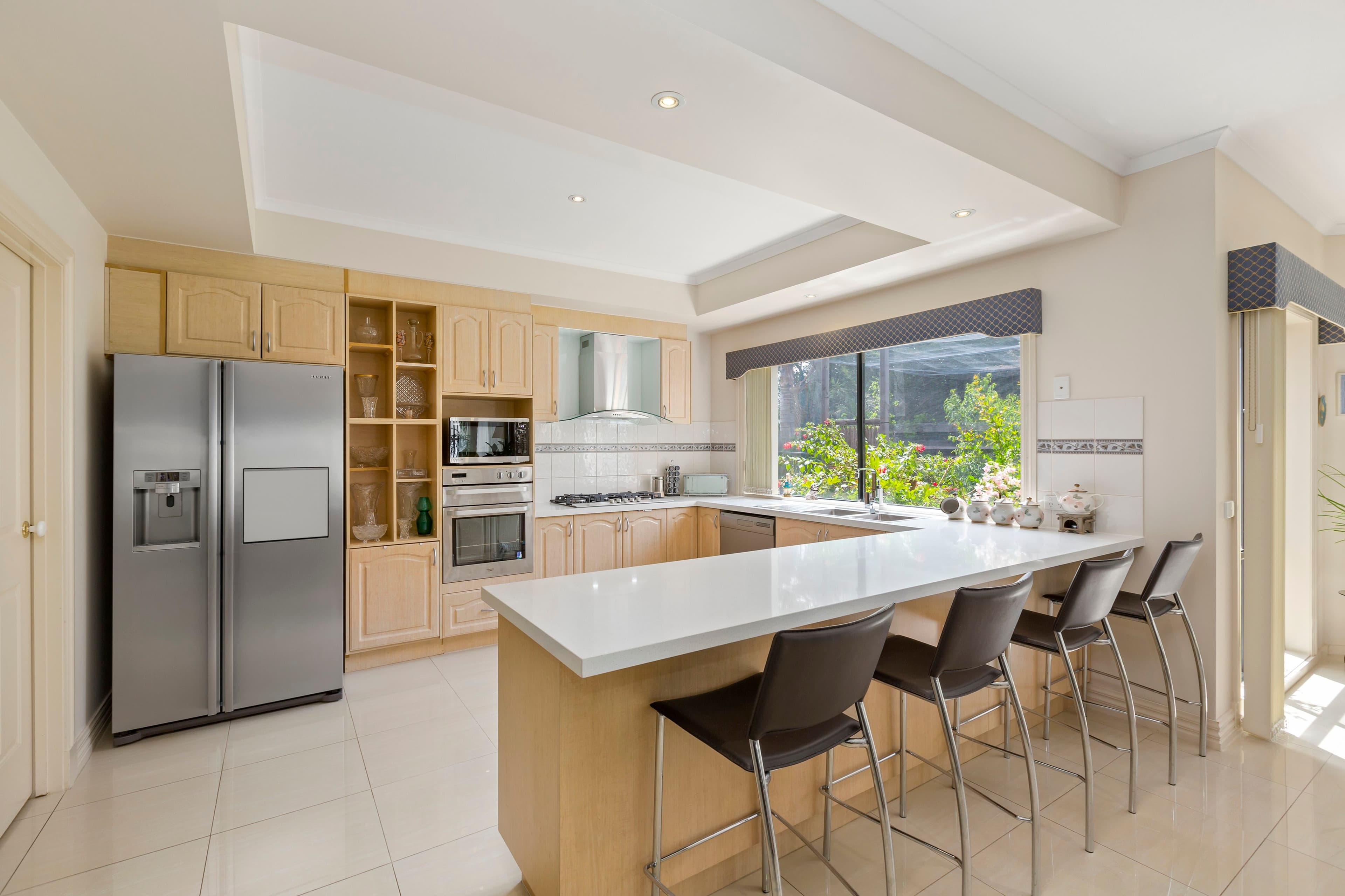 8 Rowlandson Place, Taylors Lakes VIC 3038, Taylors Lakes - Thumbnail 5