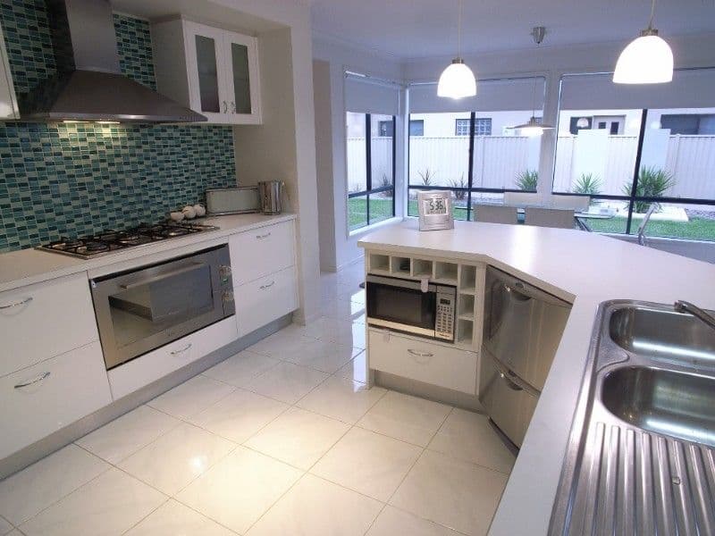 109 Waranga Drive, KIALLA VIC 3631, Kialla - Thumbnail 2