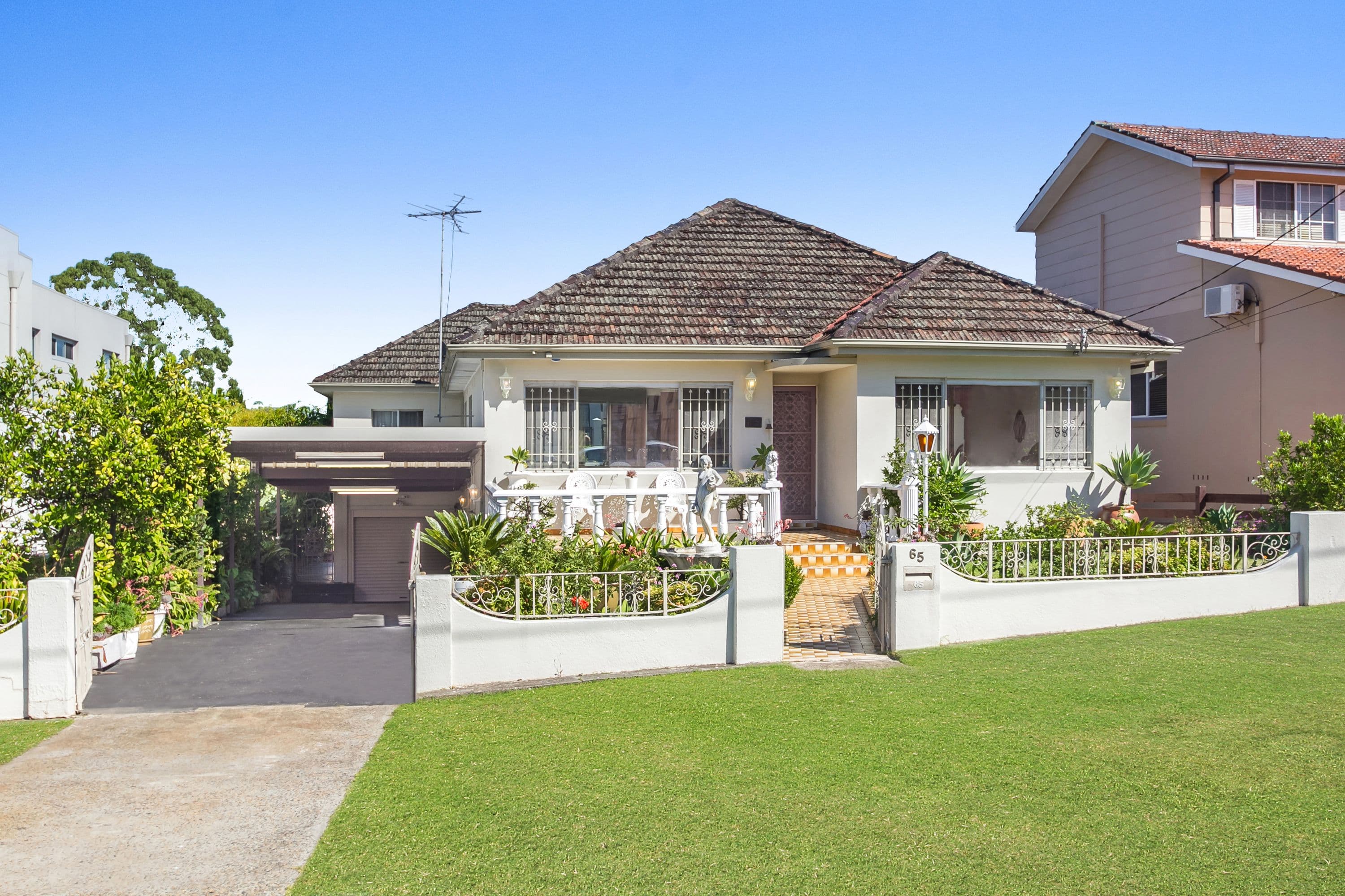 65 Delange Road, Putney - Thumbnail 2