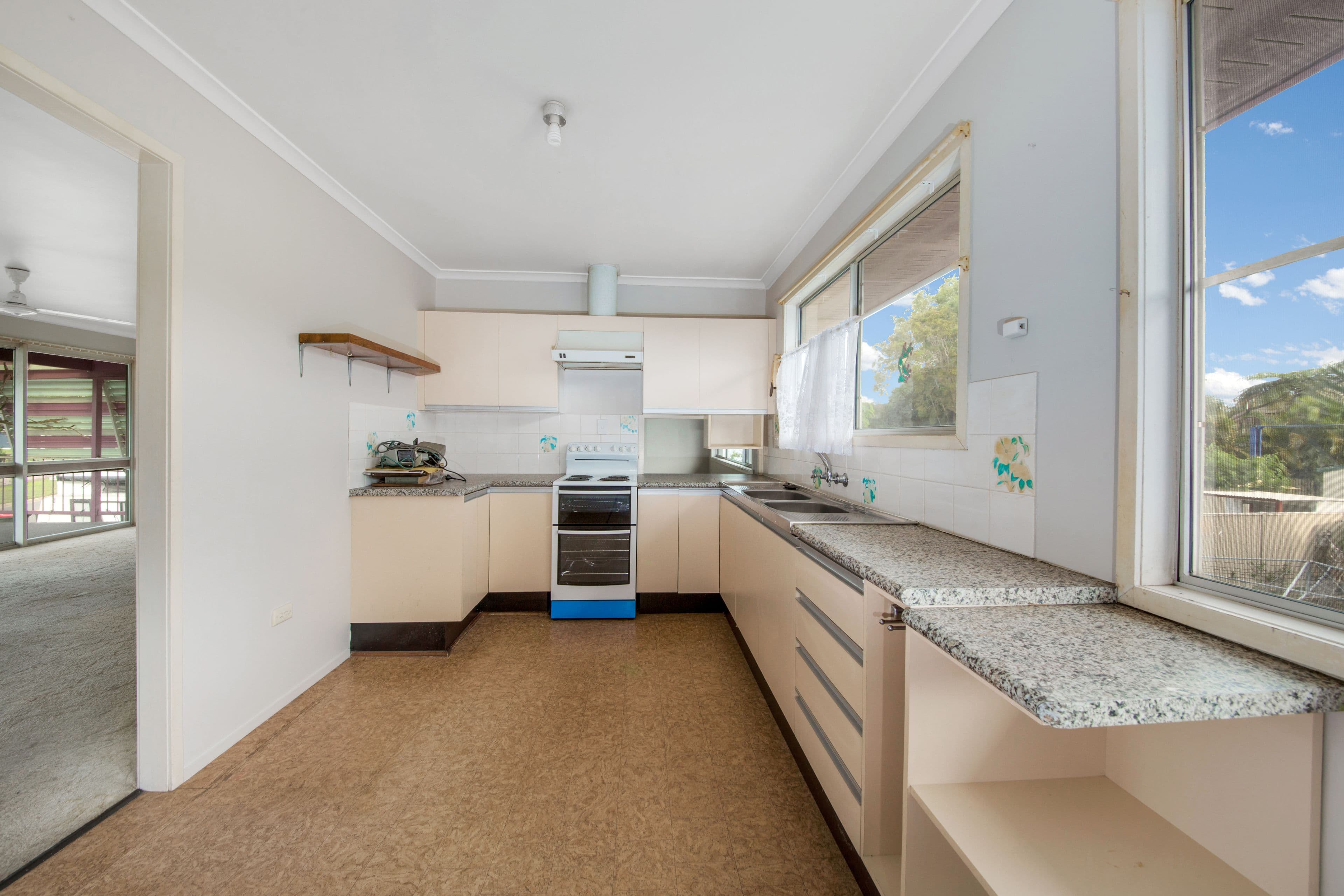 5 Alkina Crescent, Boyne Island QLD 4680, Boyne Island - Thumbnail 4