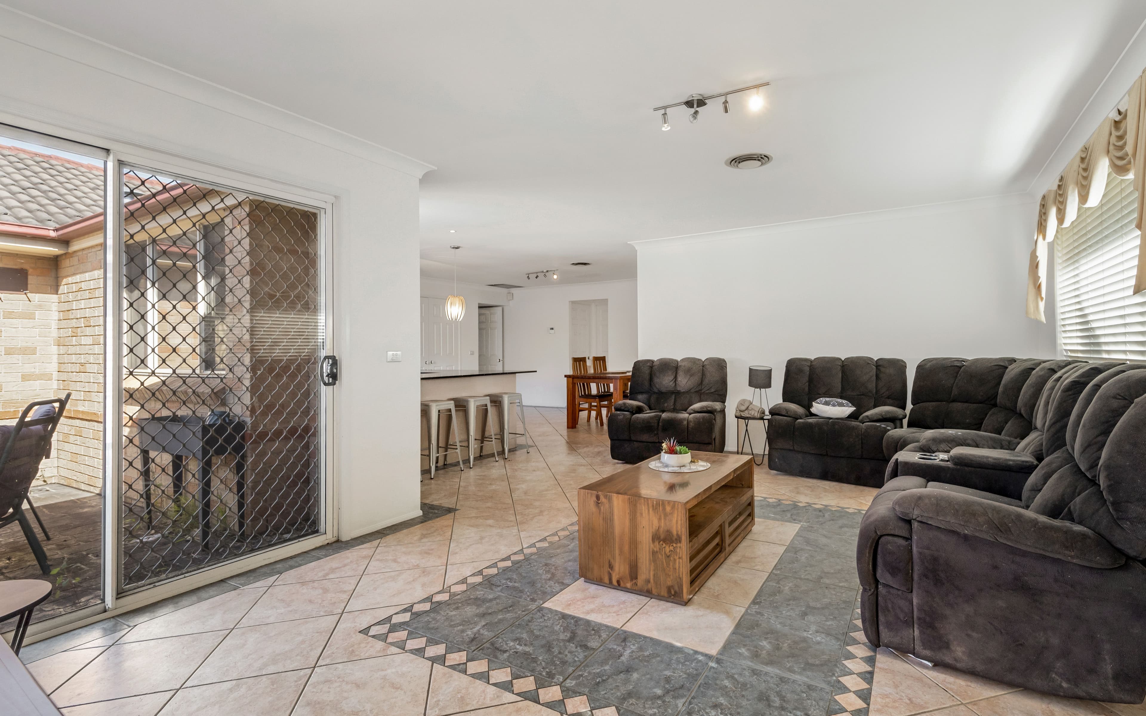 3 Kobina Avenue, Glenmore Park NSW 2745, Glenmore Park - Thumbnail 6
