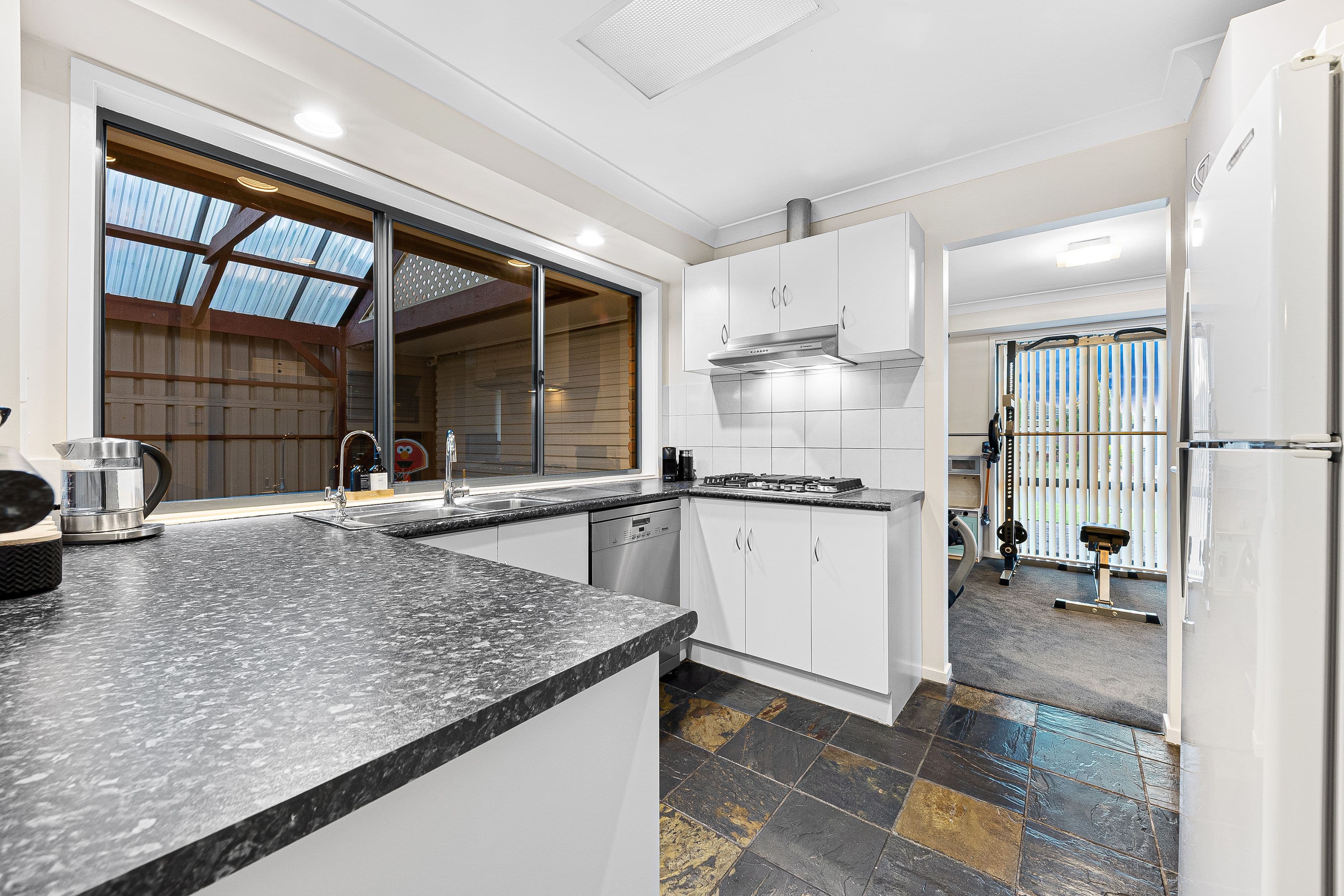 16 Steen Crescent, Pooraka SA 5095, Pooraka - Thumbnail 7