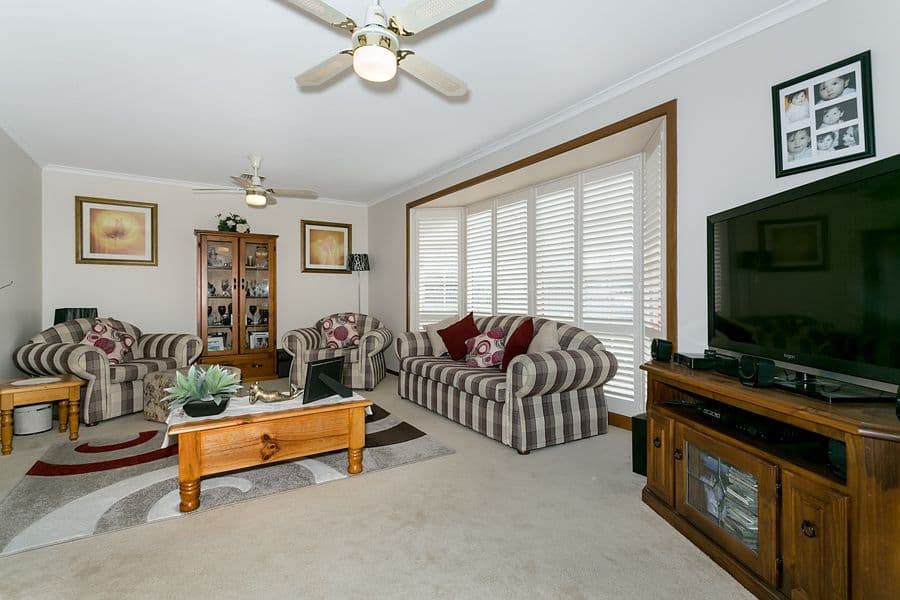 11 Pascoe Court, MELTON WEST VIC 3337, Melton West - Thumbnail 5