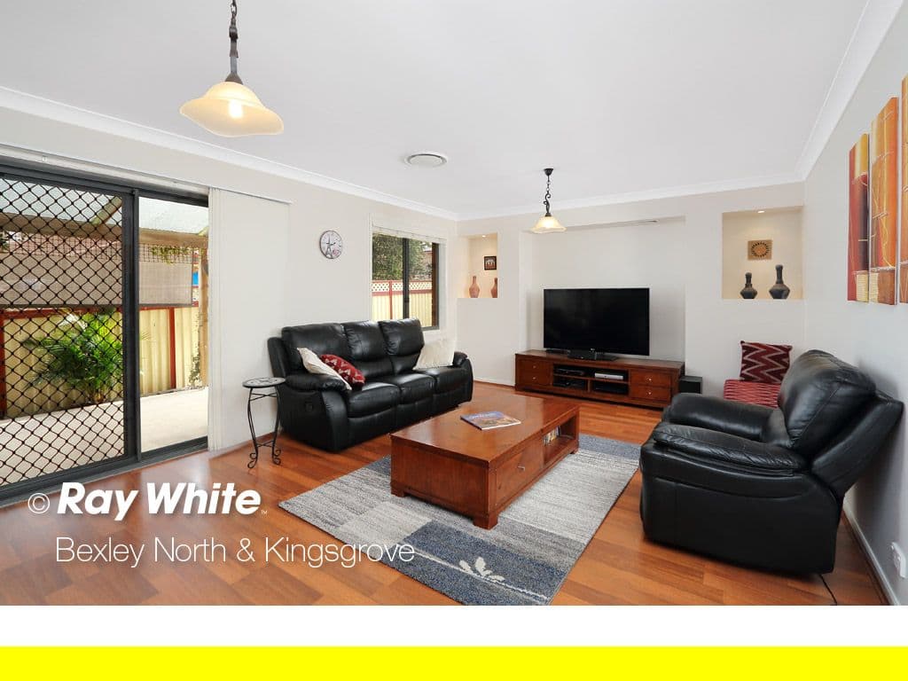 11 Sandra Crescent, Roselands - Thumbnail 3