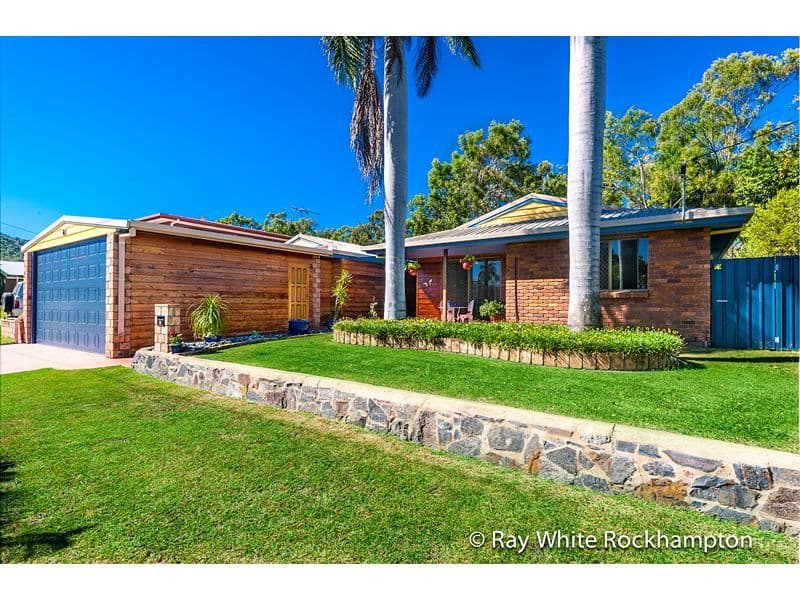 8 Mackinlay Street, NORMAN GARDENS QLD 4701, Norman Gardens - Image 1