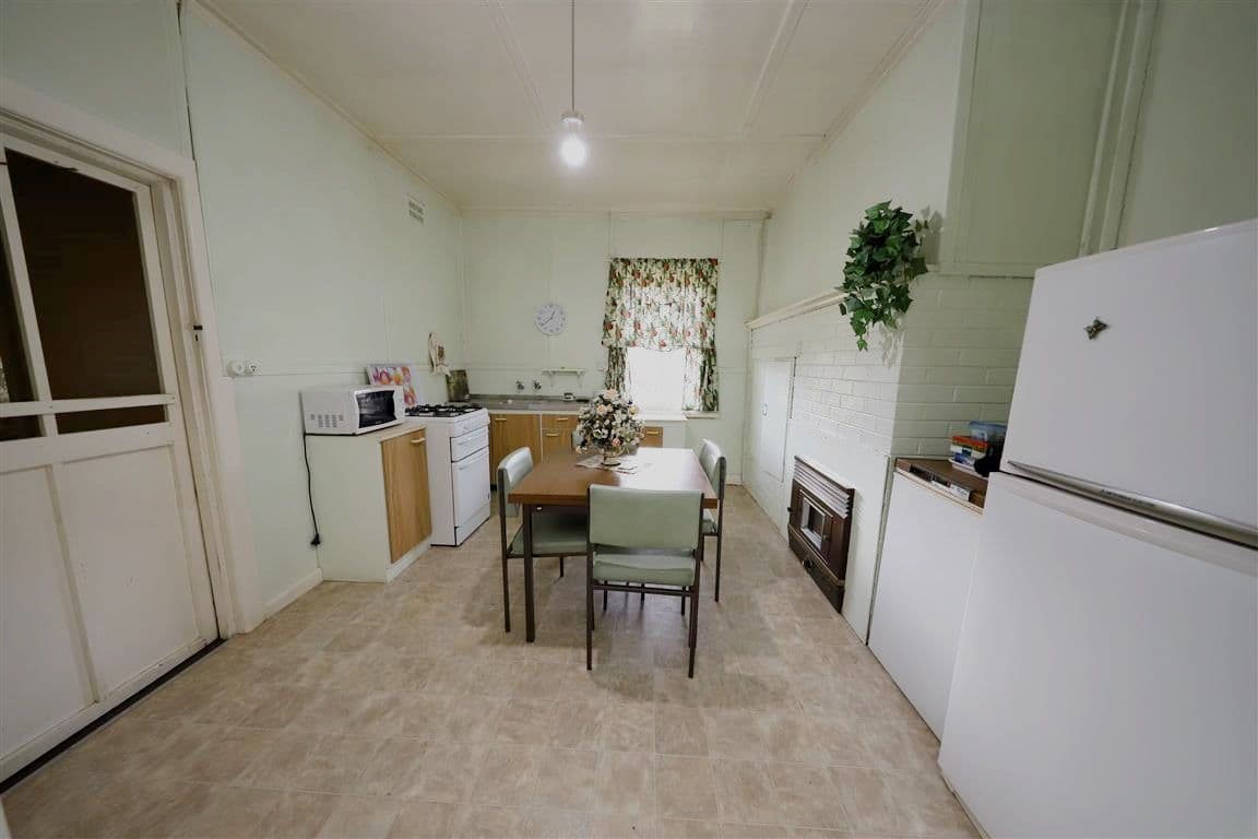 46 Currawong Road, Tumut NSW 2720, Tumut - Thumbnail 4