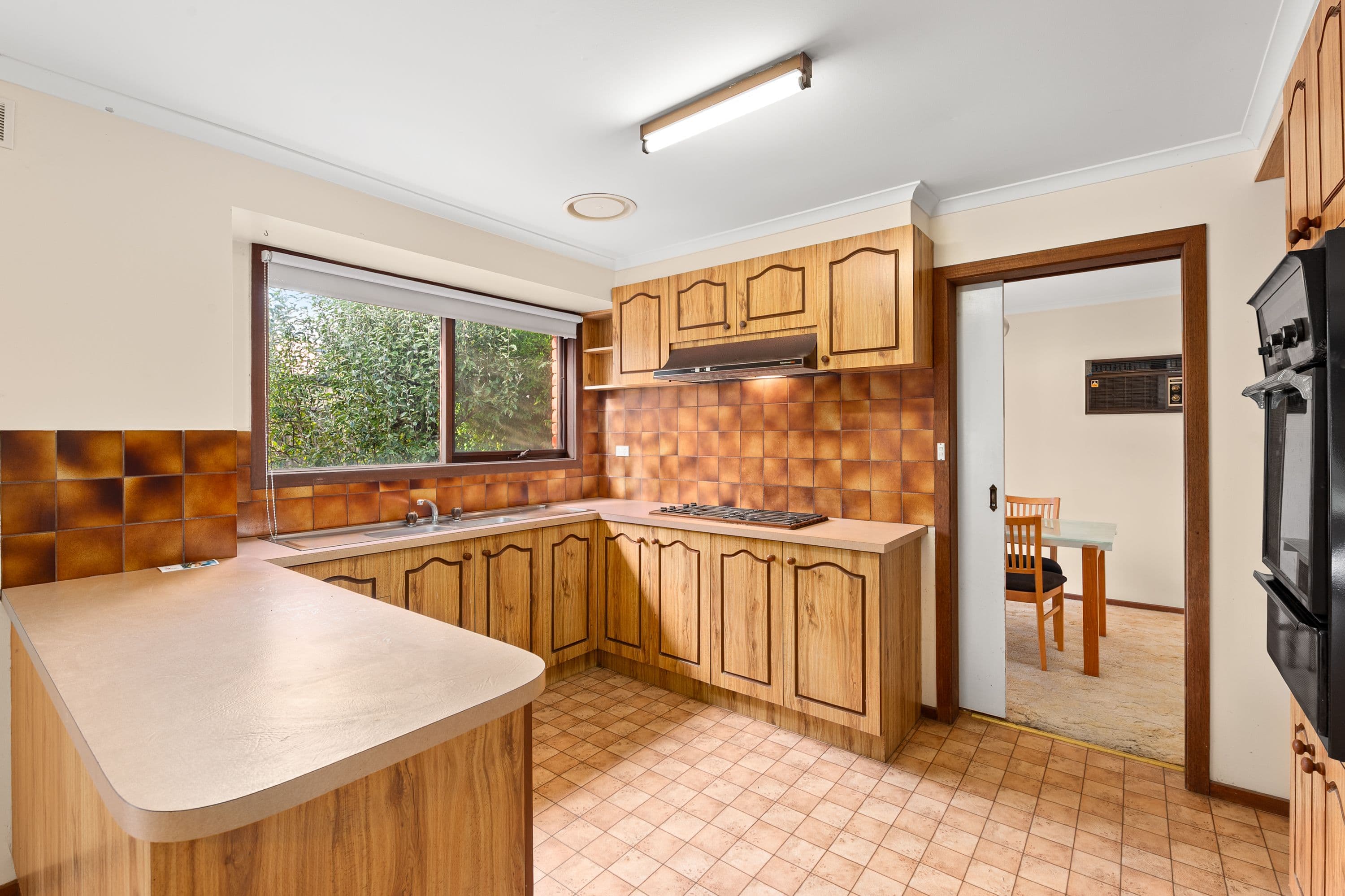 4 Roanoke Court, Epping VIC 3076, Epping - Thumbnail 2