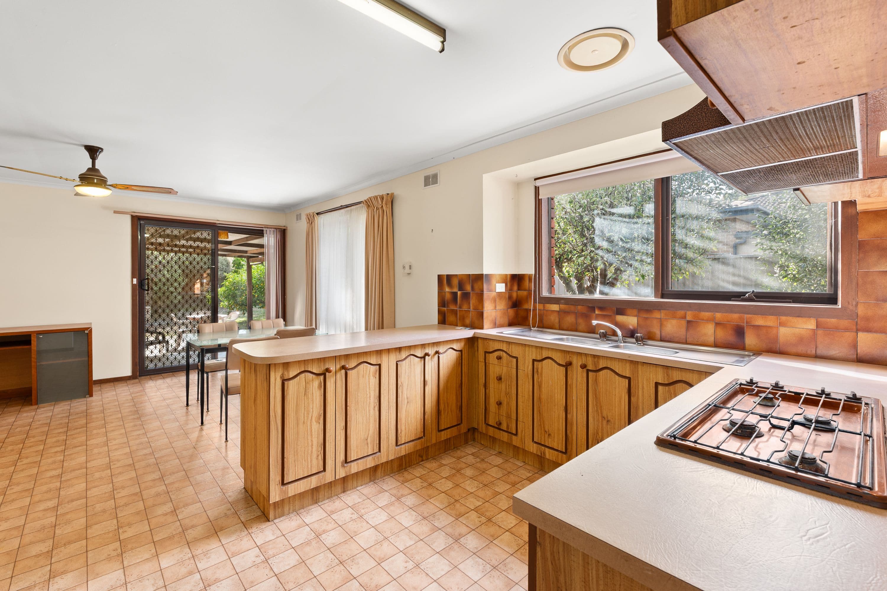 4 Roanoke Court, Epping VIC 3076, Epping - Thumbnail 3