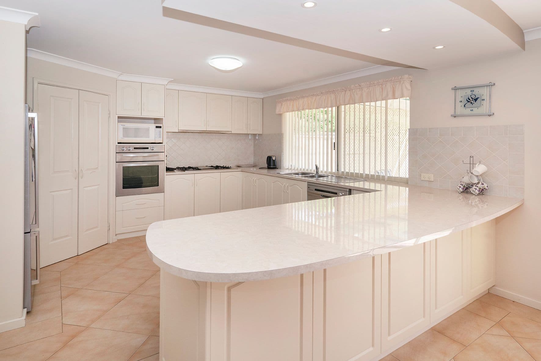 25 Clover Crescent, Busselton WA 6280, Busselton - Thumbnail 2