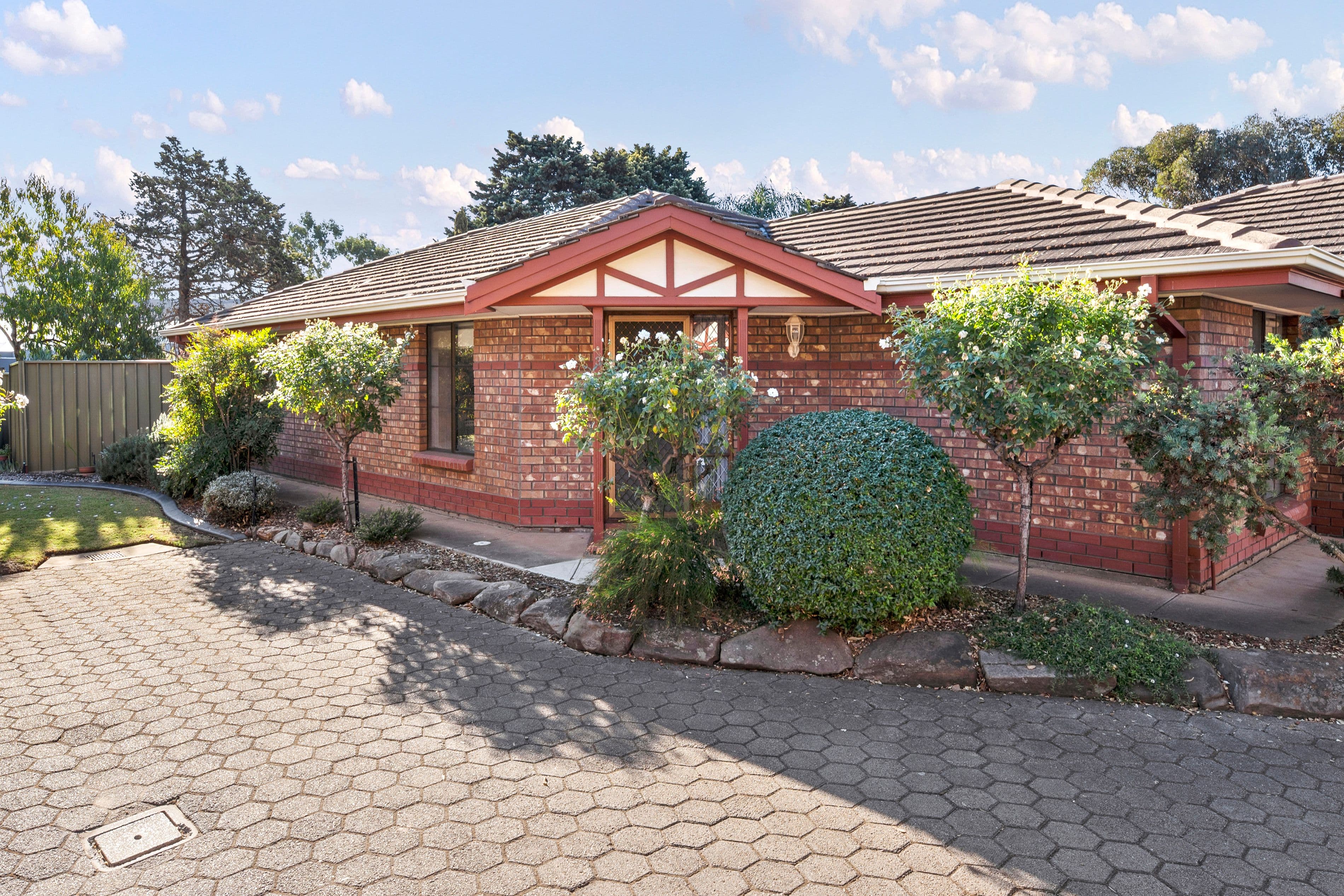 27 Ingham Way, Salisbury Heights SA 5109, Salisbury Heights - Thumbnail 2