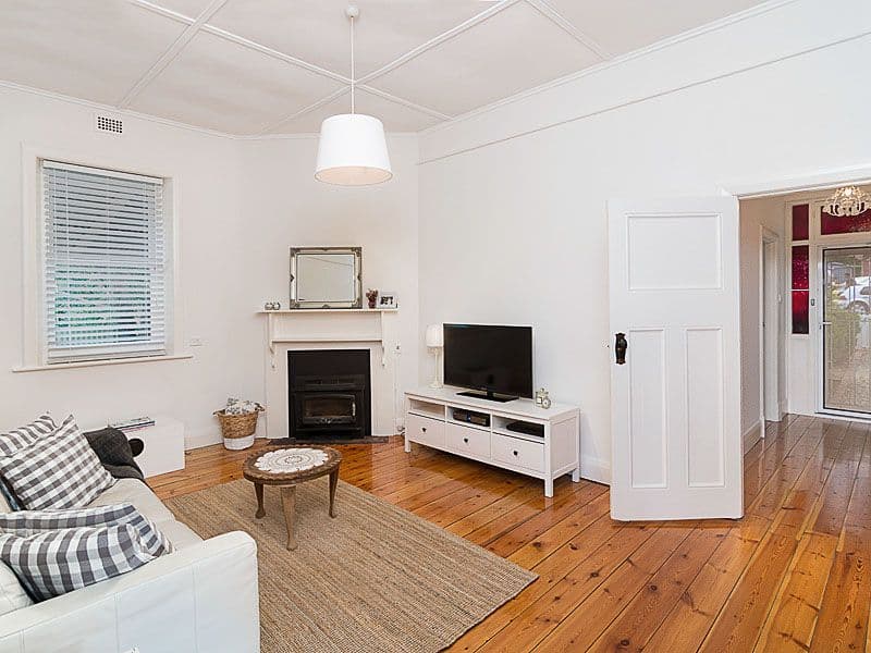 17 Albert Road, Mount Barker SA 5251, Mount Barker - Thumbnail 3