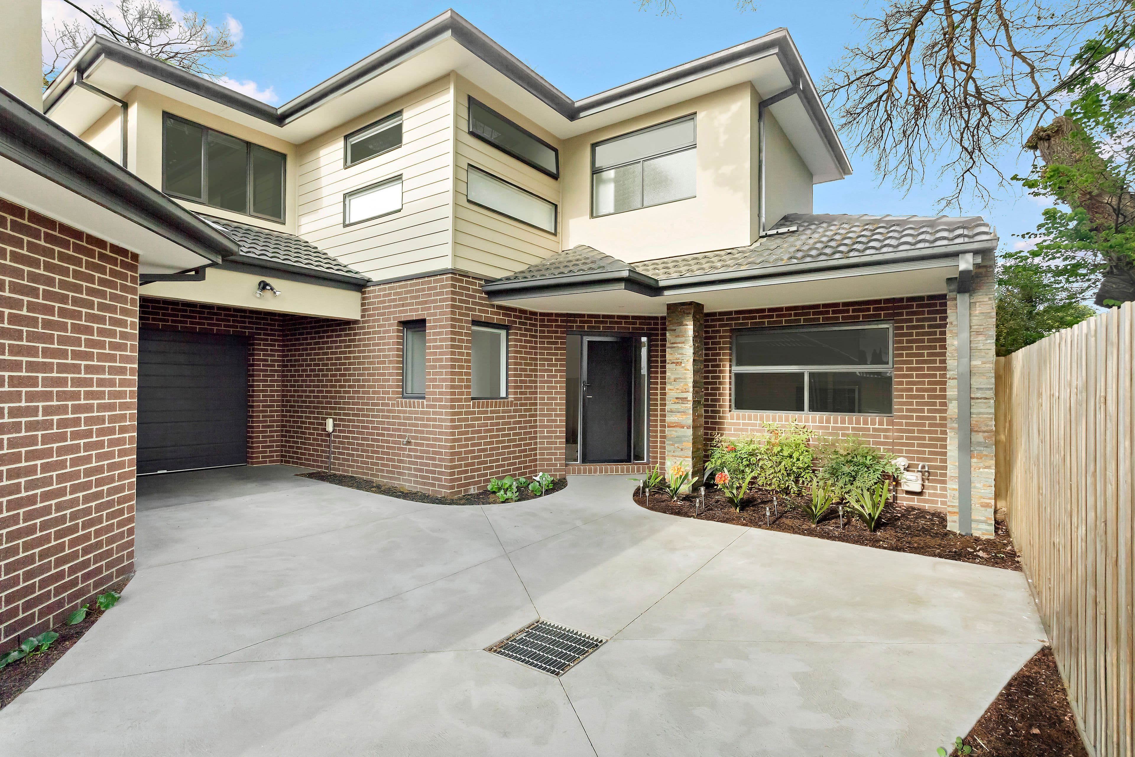 322 Huntingdale Road, Mount Waverley VIC 3149, Mount Waverley - Image 1