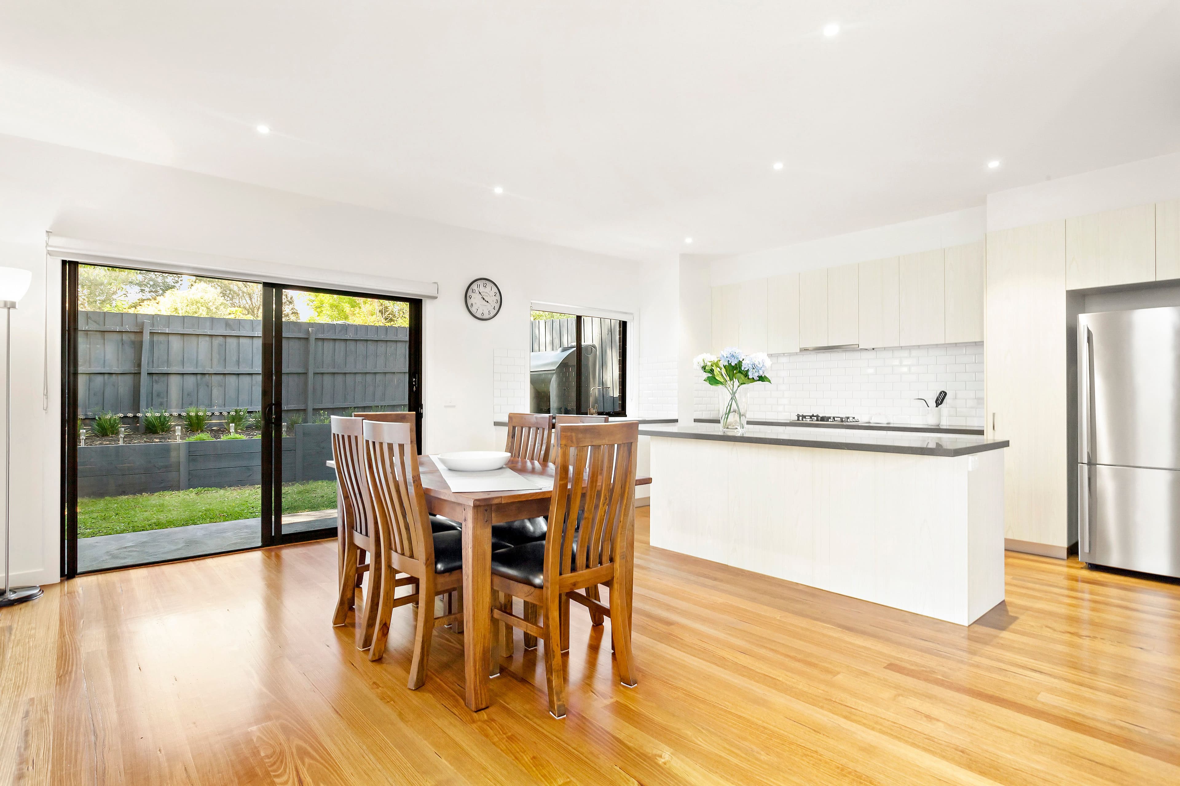 322 Huntingdale Road, Mount Waverley VIC 3149, Mount Waverley - Thumbnail 3
