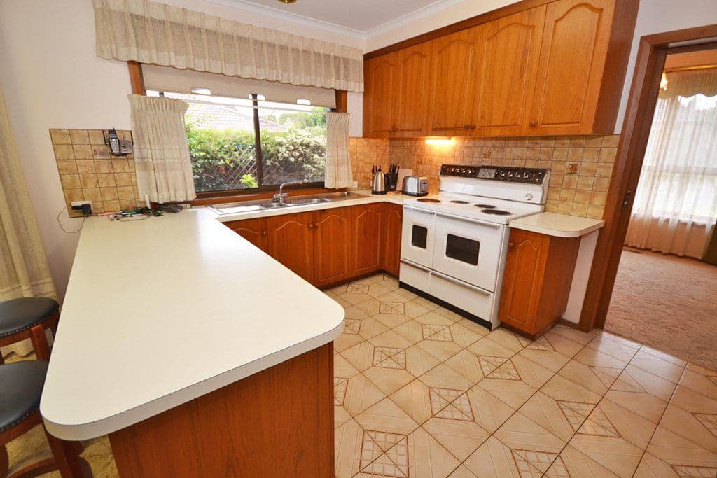 7 Club Crescent, INVERMAY PARK VIC 3350, Invermay Park - Thumbnail 6