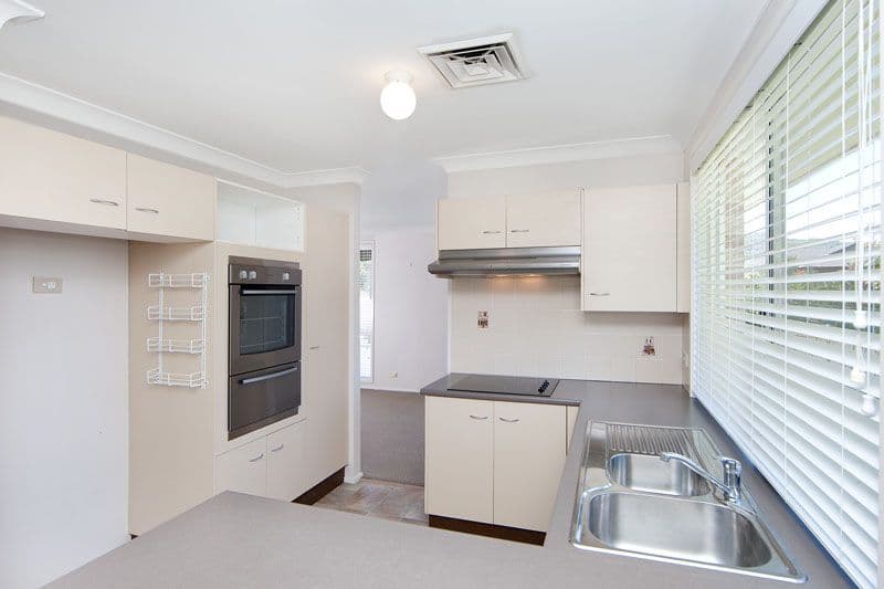 54 Sir Joseph Banks Drive, BATEAU BAY NSW 2261, Bateau Bay - Thumbnail 2