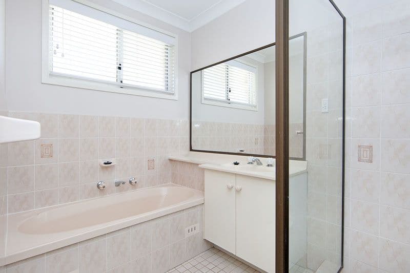 54 Sir Joseph Banks Drive, BATEAU BAY NSW 2261, Bateau Bay - Thumbnail 6