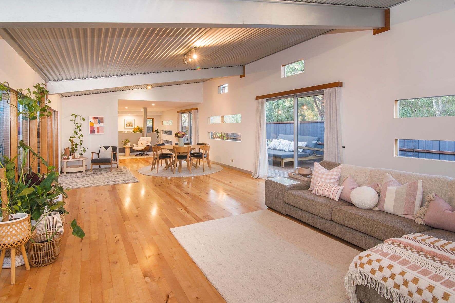 8 May Close, Dunsborough WA 6281, Dunsborough - Thumbnail 2