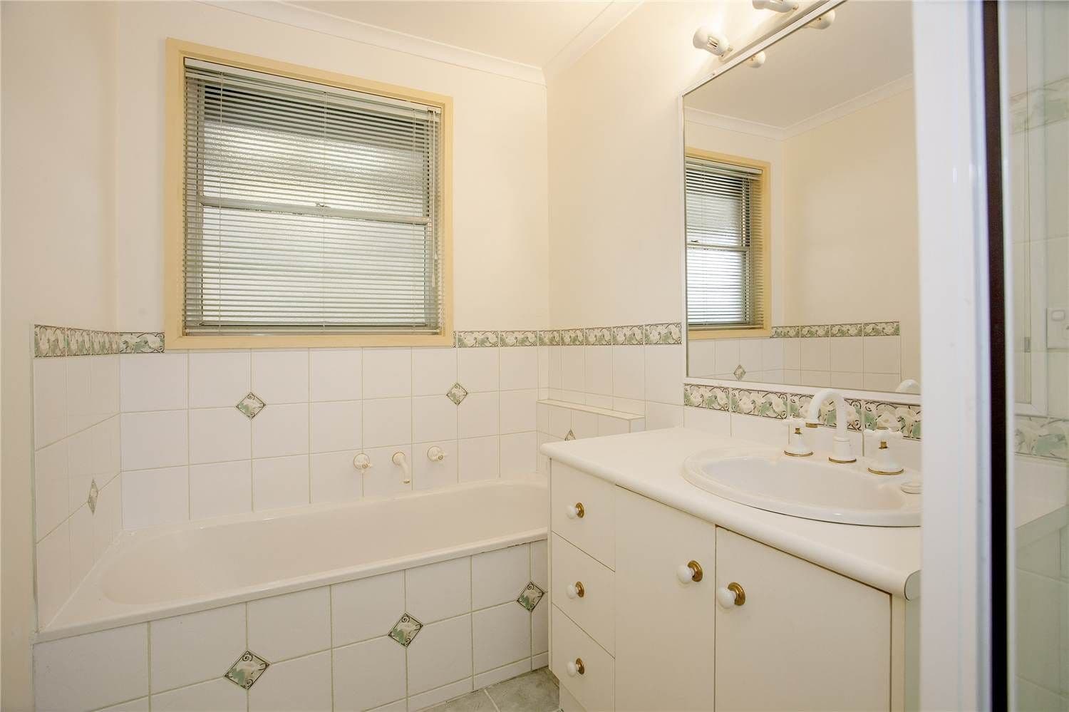 26 Armytage Street, CORIO VIC 3214, Corio - Thumbnail 4