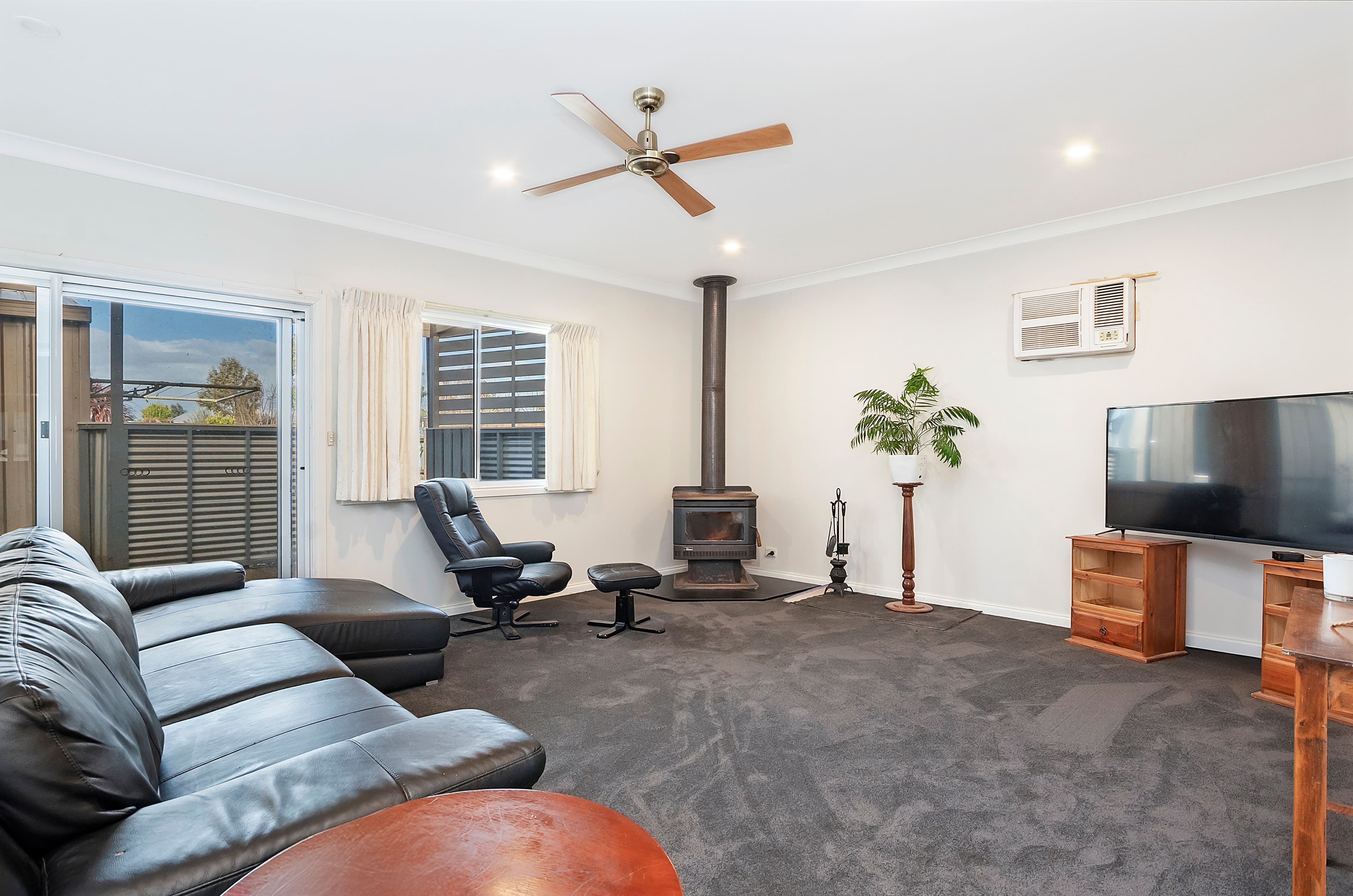 40 Thomson Street, Terang VIC 3264, Terang - Thumbnail 3