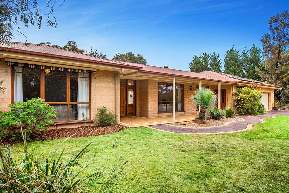 86-88 Parsons Road, ELTHAM VIC 3095, Eltham - Image 1