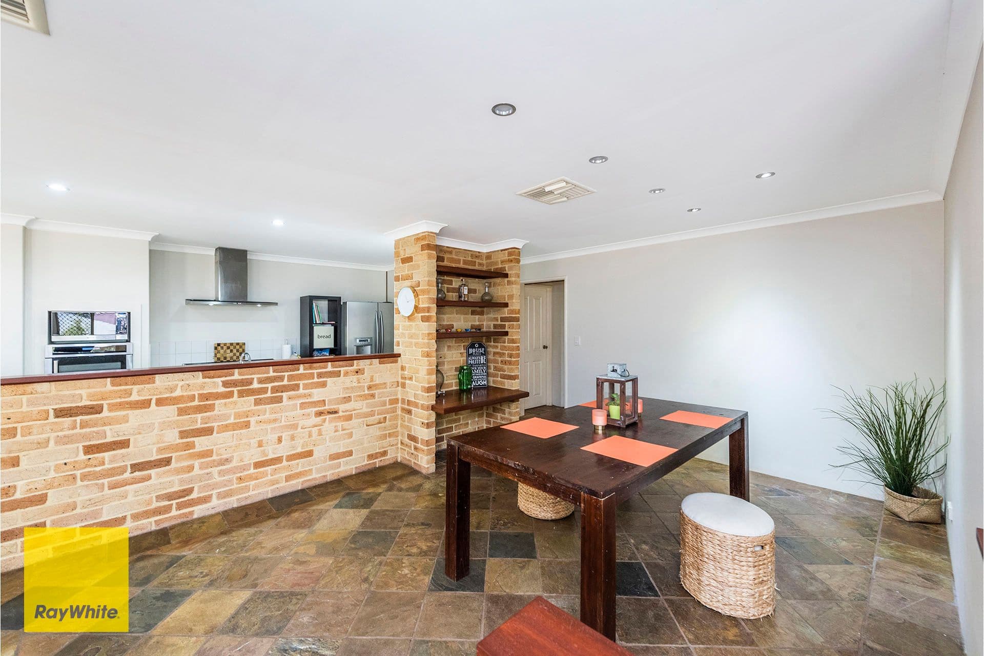 7 Burns Road, Kalamunda WA 6076, Kalamunda - Thumbnail 5