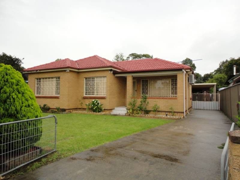 16 Rosemont Avenue, SMITHFIELD NSW 2164, Smithfield - Image 1