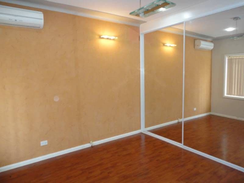 16 Rosemont Avenue, SMITHFIELD NSW 2164, Smithfield - Thumbnail 2