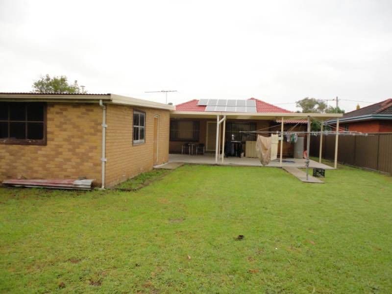 16 Rosemont Avenue, SMITHFIELD NSW 2164, Smithfield - Thumbnail 8