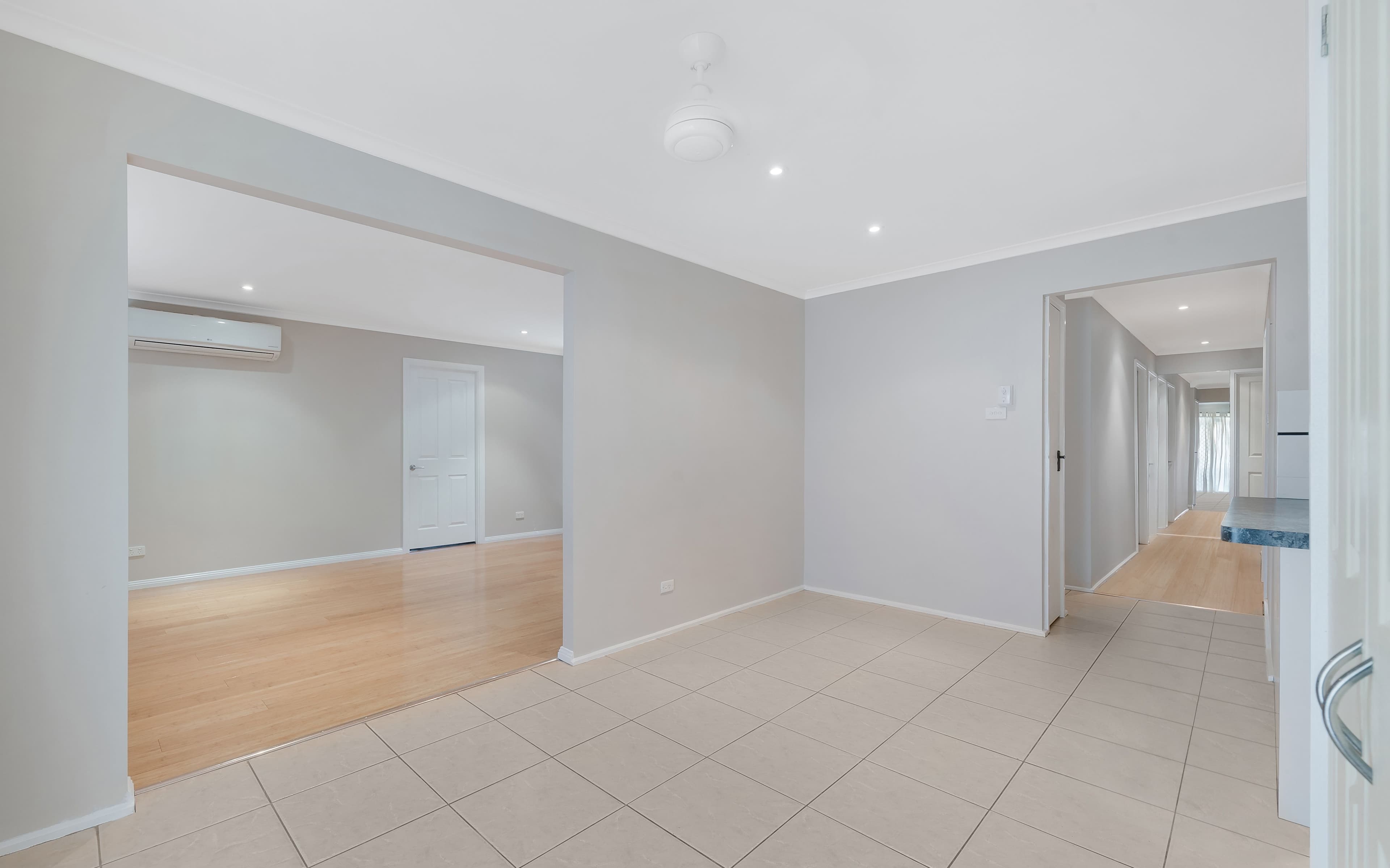 13 Glendower Street, Rosemeadow NSW 2560, Rosemeadow - Thumbnail 2